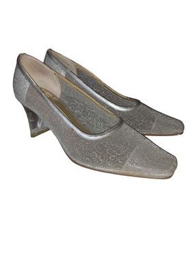 Vintage Women's Nina Heels Silver size 7m